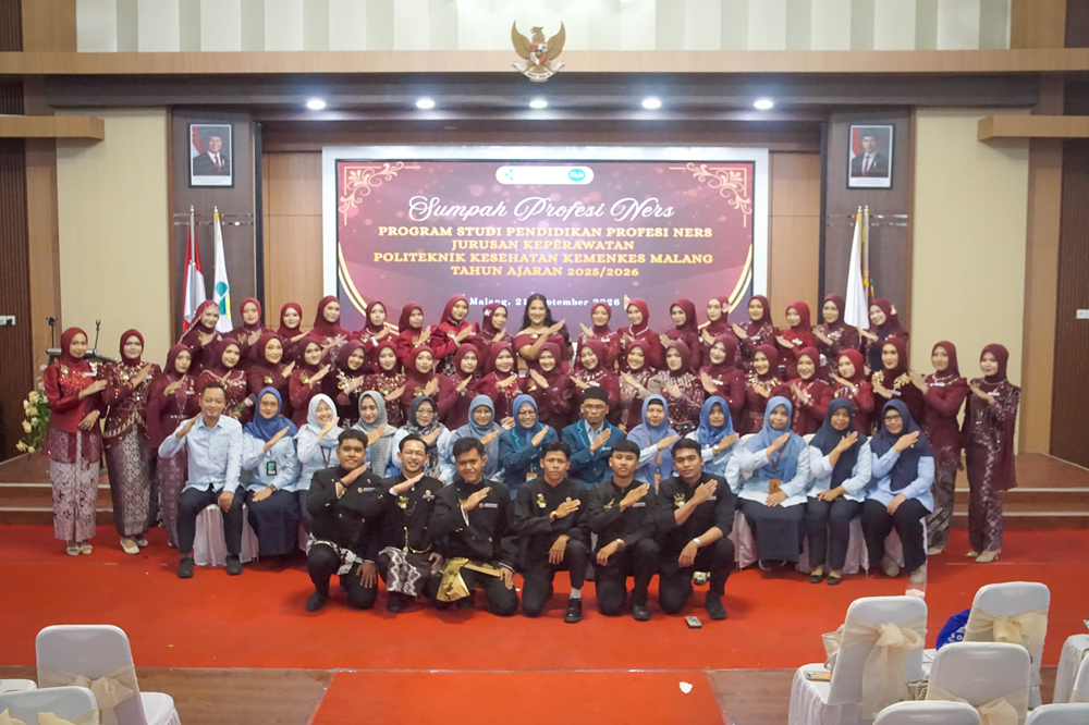 Foto Bersama Kelas B