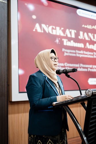 Sambutan Plt. Direktur Poltekkes Kemenkes Malang Sambutan Plt. Direktur Poltekkes Kemenkes Malang